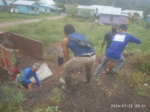 GOTONG ROYONG