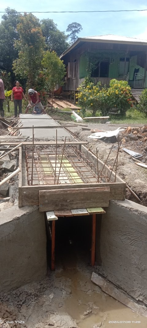 PEMBANGUNAN BOX CALVER